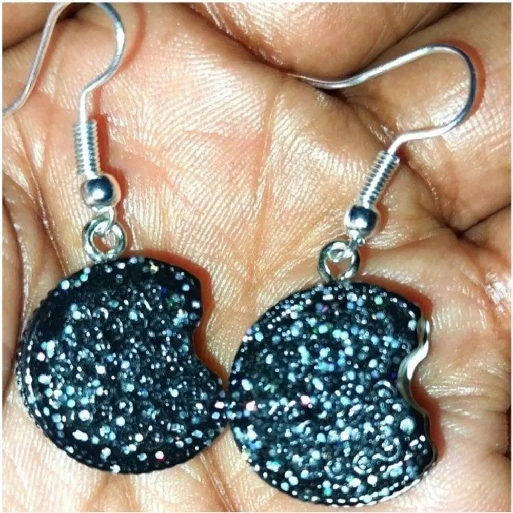 Super cute sandwich cookie earrings